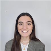 Profesora particular de inglés, música o de repaso general.